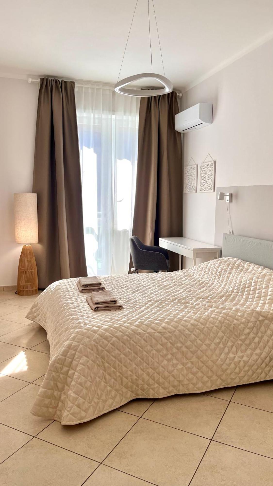 Moderno In Via Monginevro * Turyn